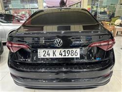 ڤۆڵکسواگن جێتا